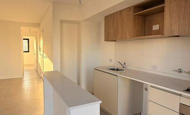 Departamento en Banfield Este