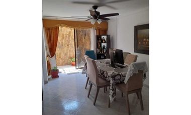 Casa en conjunto cerrado Santa Marta