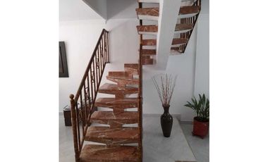 Casa en conjunto cerrado Santa Marta