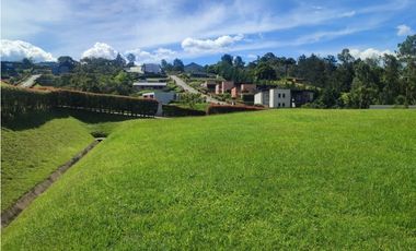 Hermoso lote, el Retiro, sector fizebad, exclusiva parcelación.