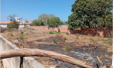 Lote cerca al aeropuerto Santa Marta Colombia