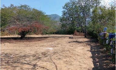 Lote cerca al aeropuerto Santa Marta Colombia