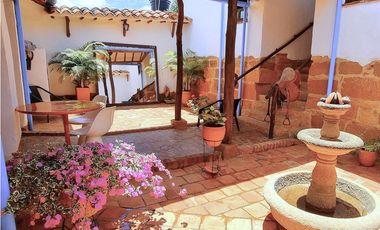 Vendo Casa Barichara Sector Centro La Plazuela