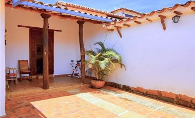 Vendo Casa Barichara Sector Centro La Plazuela