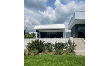Casa campestre amoblada para arriendo en Combia, Pereira!!!
