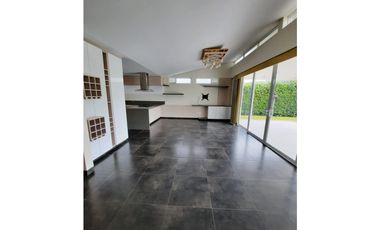 Casa campestre en condominio para la venta,Pueblito Cafetero,Pereira