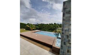 Casa campestre en condominio para la venta,Pueblito Cafetero,Pereira