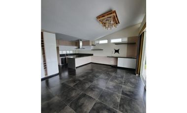Casa campestre en condominio para la venta,Pueblito Cafetero,Pereira