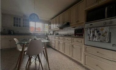 CASA  EN  SECTOR LA CALERA - POBLADO