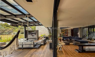CASA  EN EL ALTO DE LAS PALMAS