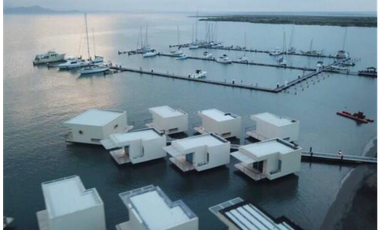 VENTA DE CABAÑA SOBRE EL MAR