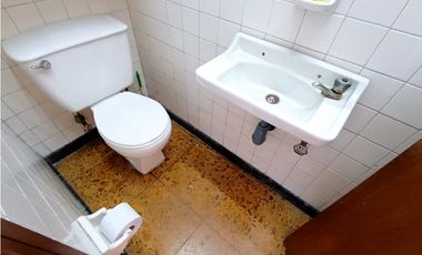 ARRIENDO OFICINA EN EL CENTRO