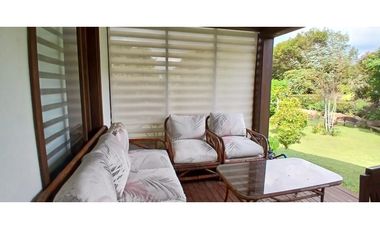 Apartaestudio ubicado en el municipio de La Ceja, Antioquia.