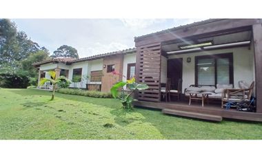 Apartaestudio ubicado en el municipio de La Ceja, Antioquia.