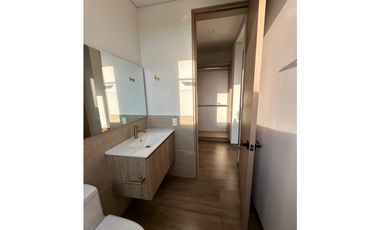 Casa campestre en condominio para la venta en la Via Armenia, Pereira