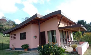 Se Vende Casa Finca en Guarne Antioquia