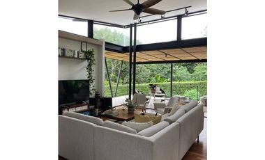 Casa campestre en condominio para arriendo en Cerritos, Pereira!!!