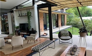 Casa campestre en condominio para arriendo en Cerritos, Pereira!!!