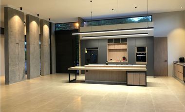 Casa campestre en condominio para arriendo en Cerritos, Pereira!!!