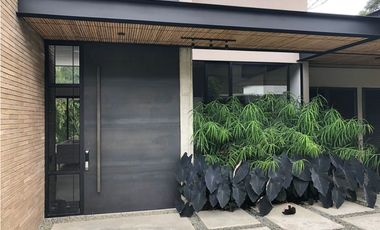 Casa campestre en condominio para arriendo en Cerritos, Pereira!!!