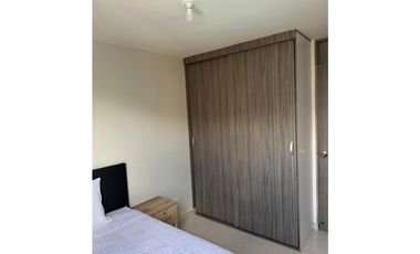 Se arrienda apartamento amoblado en condina