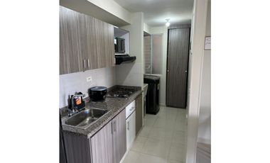 Se arrienda apartamento amoblado en condina