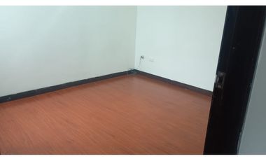 Se arrienda apartamento en Galicia Pereira