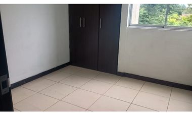 Se arrienda apartamento en Galicia Pereira