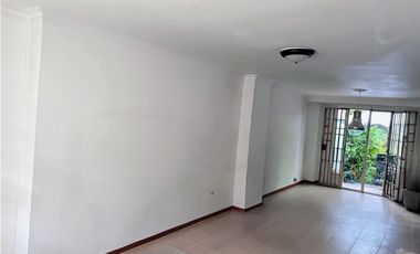 Se vende casa en Alamos Pereira