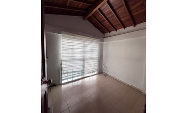 Se vende casa en Alamos Pereira