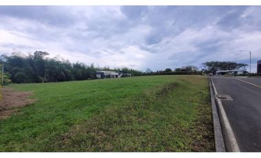 Se vende lote en Malabar Cerritos