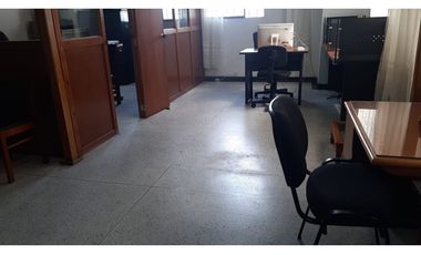 OFICINA EN VENTA EN EL CENTRO DE PEREIRA