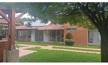 CASA CAMPESTRE EN ALQUILER