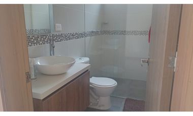 CASA CAMPESTRE EN ALQUILER