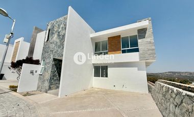 CASA EN VENTA EN FRACCIONAMIENTO FARASI, HARAS DEL BOSQUE