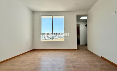 CASA EN VENTA EN FRACCIONAMIENTO FARASI, HARAS DEL BOSQUE