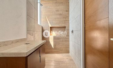 CASA EN VENTA EN FRACCIONAMIENTO FARASI, HARAS DEL BOSQUE
