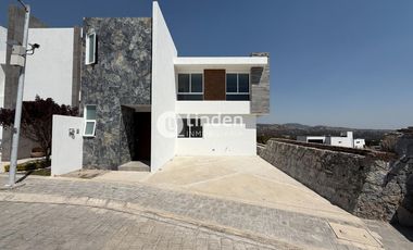 CASA EN VENTA EN FRACCIONAMIENTO FARASI, HARAS DEL BOSQUE