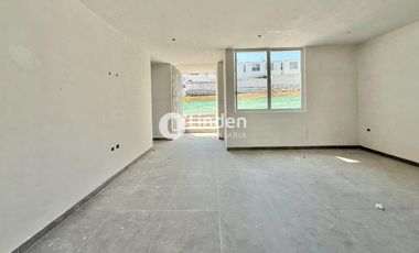 CASA EN VENTA EN FRACCIONAMIENTO FARASI, HARAS DEL BOSQUE
