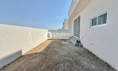 CASA EN VENTA EN FRACCIONAMIENTO FARASI, HARAS DEL BOSQUE