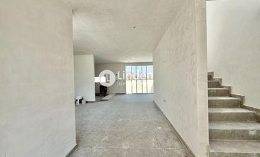 CASA EN VENTA EN FRACCIONAMIENTO FARASI, HARAS DEL BOSQUE
