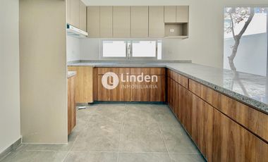 CASA EN VENTA EN FRACCIONAMIENTO FARASI, HARAS DEL BOSQUE