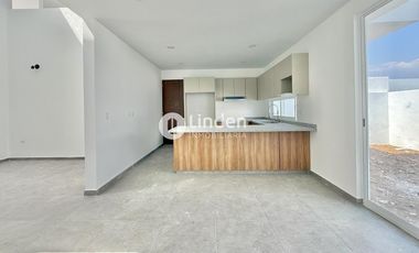 CASA EN VENTA EN FRACCIONAMIENTO FARASI, HARAS DEL BOSQUE