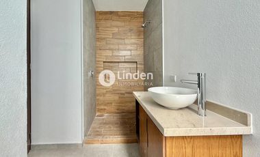 CASA EN VENTA EN FRACCIONAMIENTO FARASI, HARAS DEL BOSQUE