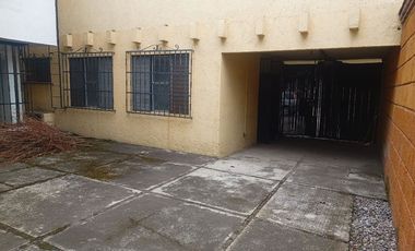 OFICINAS, CONSULTORIOS. ,UBICADISIMA! ZONA DORADA