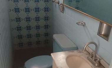 OFICINAS, CONSULTORIOS. ,UBICADISIMA! ZONA DORADA