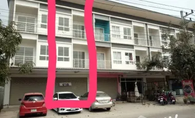 4 Bedroom House for sale in Mae Sot, Tak