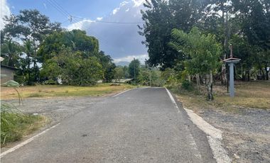 SE VENDE TERRENO PLANO EN CHILIBRE DE 5200M SOBRE CALLE