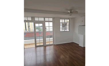 CASA DUPLEX EN HATO PINTADO 243M2 CERCA DE LA 12 DE OCTUBRE