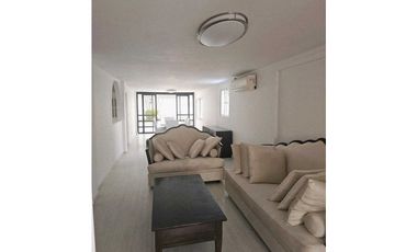 CASA DUPLEX EN HATO PINTADO 243M2 CERCA DE LA 12 DE OCTUBRE